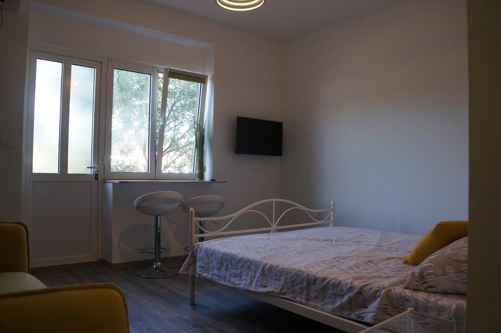 Apartments Valentino Supetarska Draga Dış mekan fotoğraf
